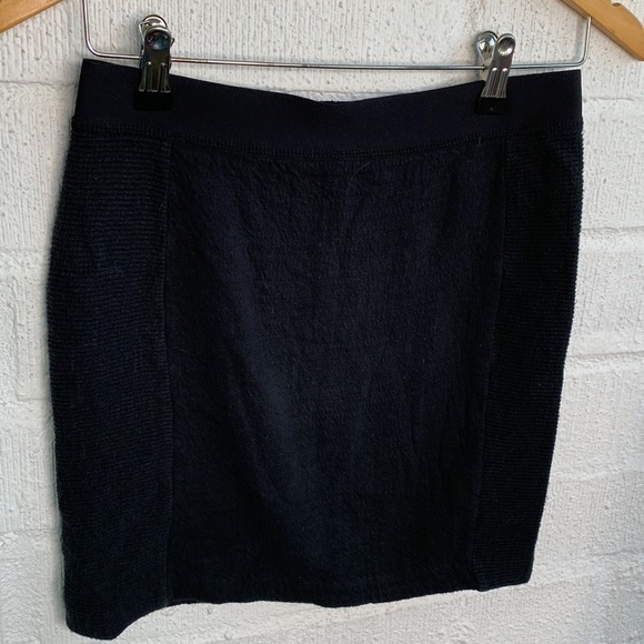 T by Alexander Wang Asymmetrical Elastic Pull On Black Mini Skirt sz XS - Picture 2 of 6